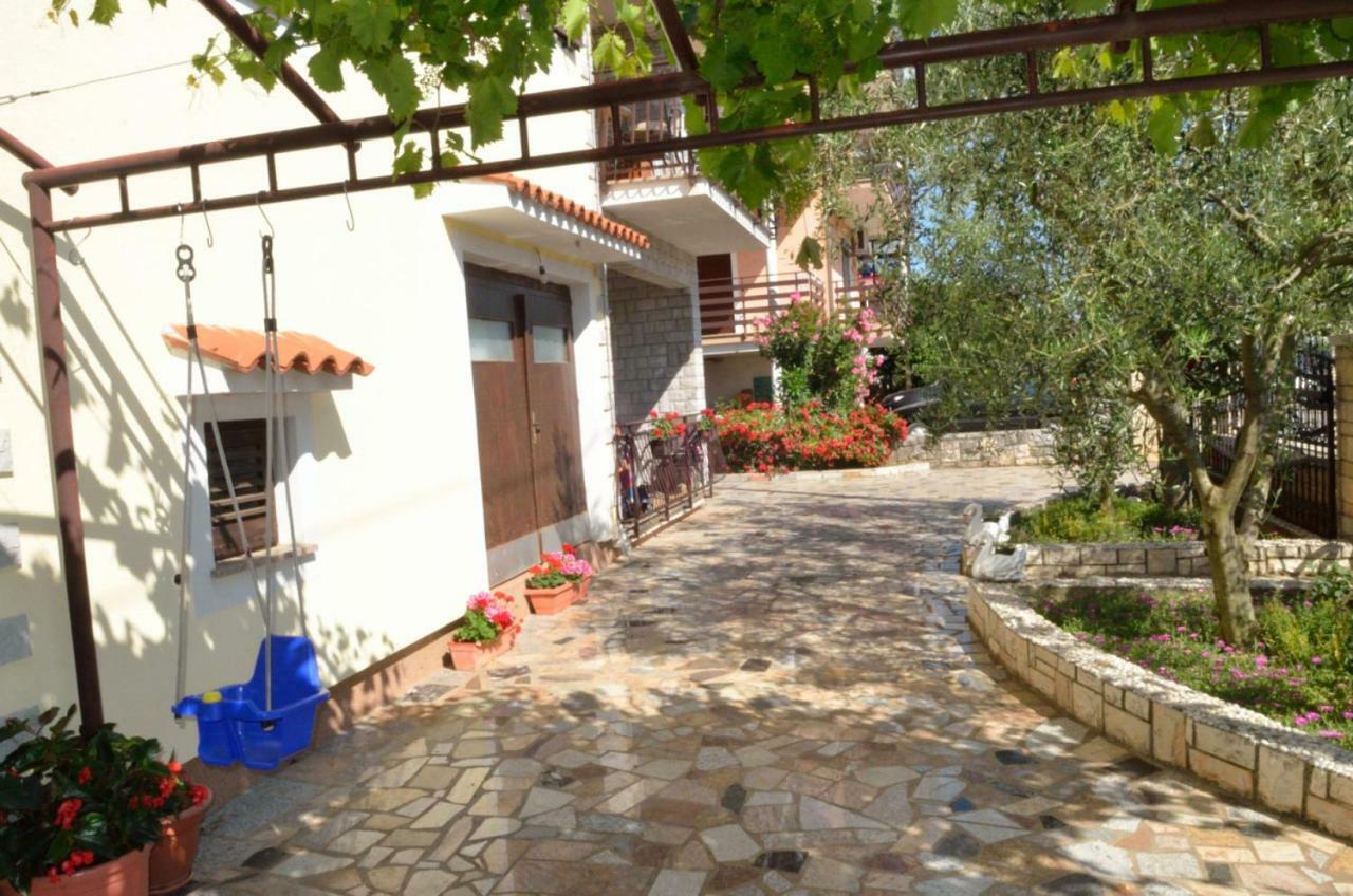 Apartments Ruza Umago Exterior foto